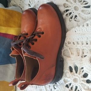 John Fluevog Winch orange size 6
